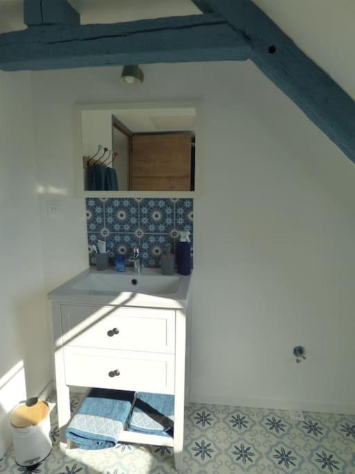 Holiday home Petite Maison En Briere. Donges